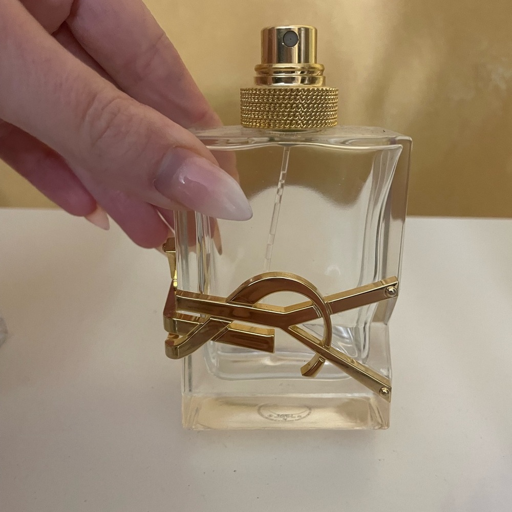 YSL LIBRE PERFUME BOTTLE